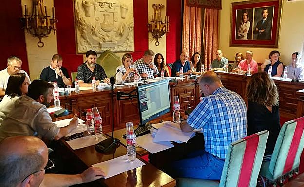 Camargo debate este lunes una modificación de 270.000 euros para indemnizaciones