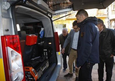 Imagen secundaria 1 - Torrelavega incorpora durante mes y medio una furgoneta-radar para controlar los excesos de velocidad