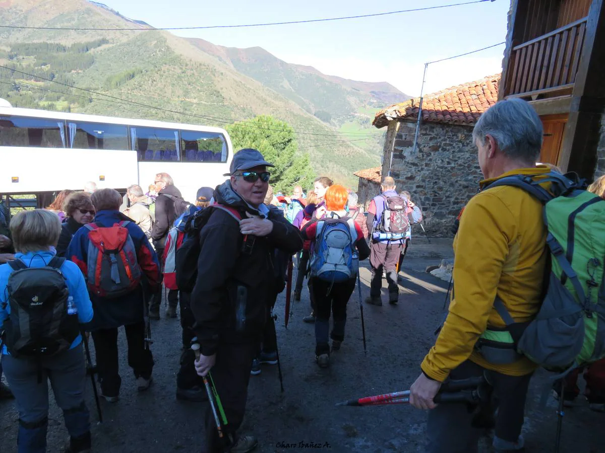 Los grupos de montaña Cacicedo y El Argayu nos enseñan este recorrido por el municipio lebaniego de Pesaguero