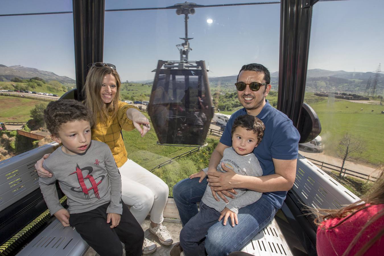 El viaje en cabina también se hace en familia