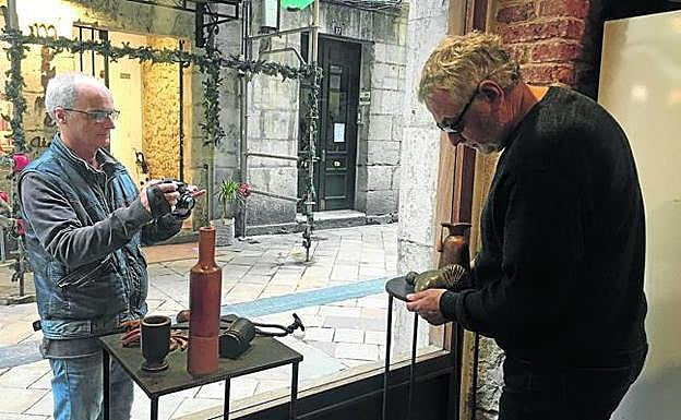 'Arte peatonal', reflejos de escaparate