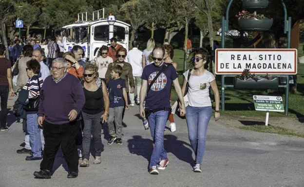 Santander refuerza los servicios turísticos para el puente de Primero de Mayo