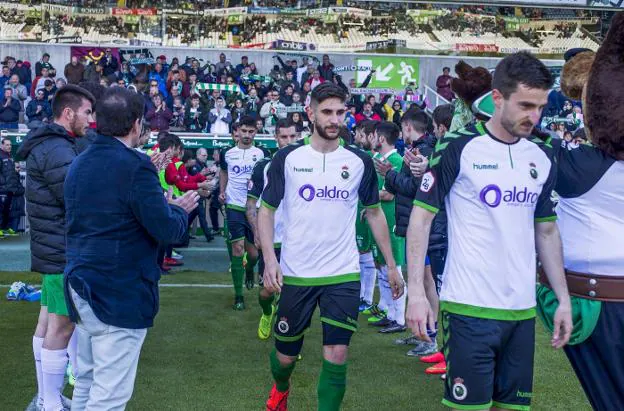 Quique Rivero, Redru, Cejudo y Olaortua encabezan al equipo en la salida a El Sardinero el pasado domingo.