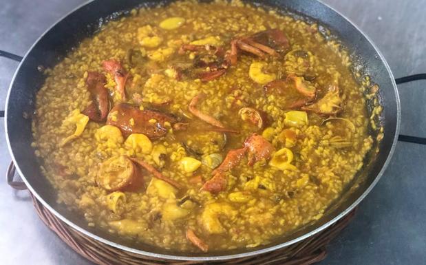 Arroz meloso con bogavante del país, uno de los platos más solicitados en esta casa. 