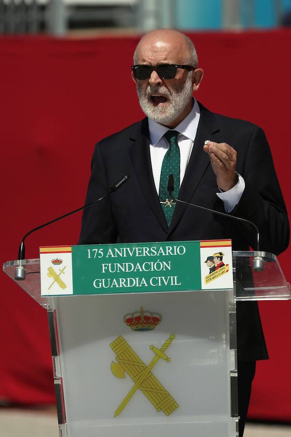 Los Reyes de España presiden en el Palacio de Oriente, en Madrid, los actos conmemorativos del 175 aniversario de la Guardia Civil.