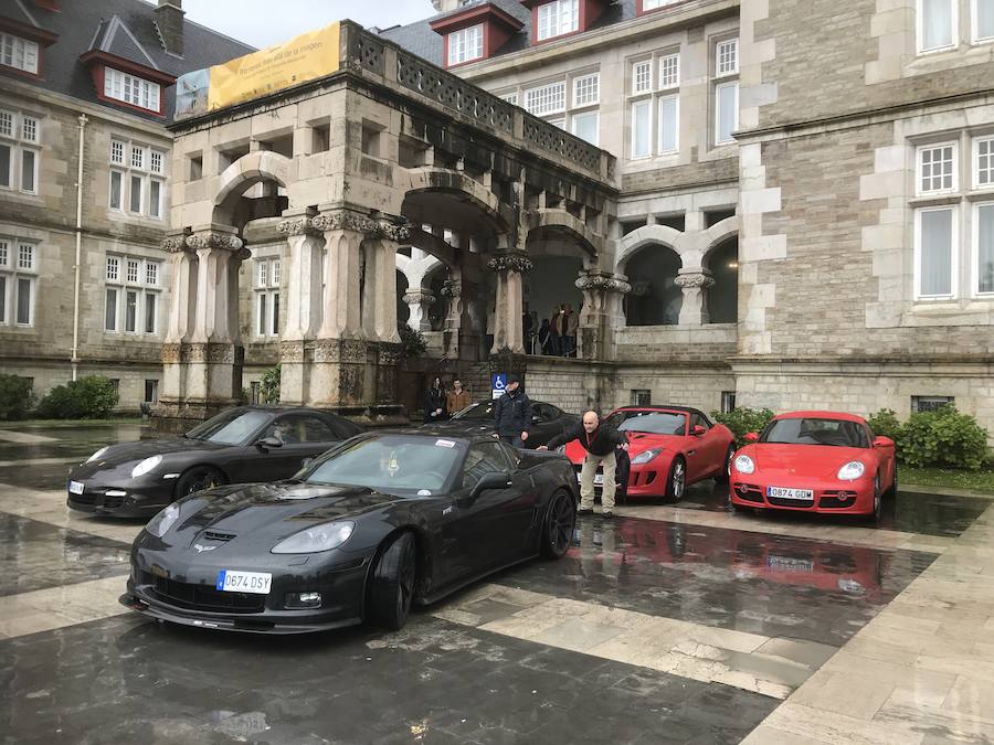 Superdeportivos Cantabria 'Ciudad de Santander' 2019 ha reunido este domingo en el Palacio de La Magdalena una treintena de coches de alta gama