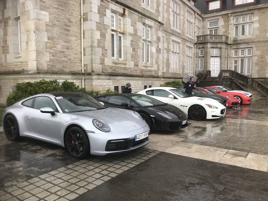 Superdeportivos Cantabria 'Ciudad de Santander' 2019 ha reunido este domingo en el Palacio de La Magdalena una treintena de coches de alta gama