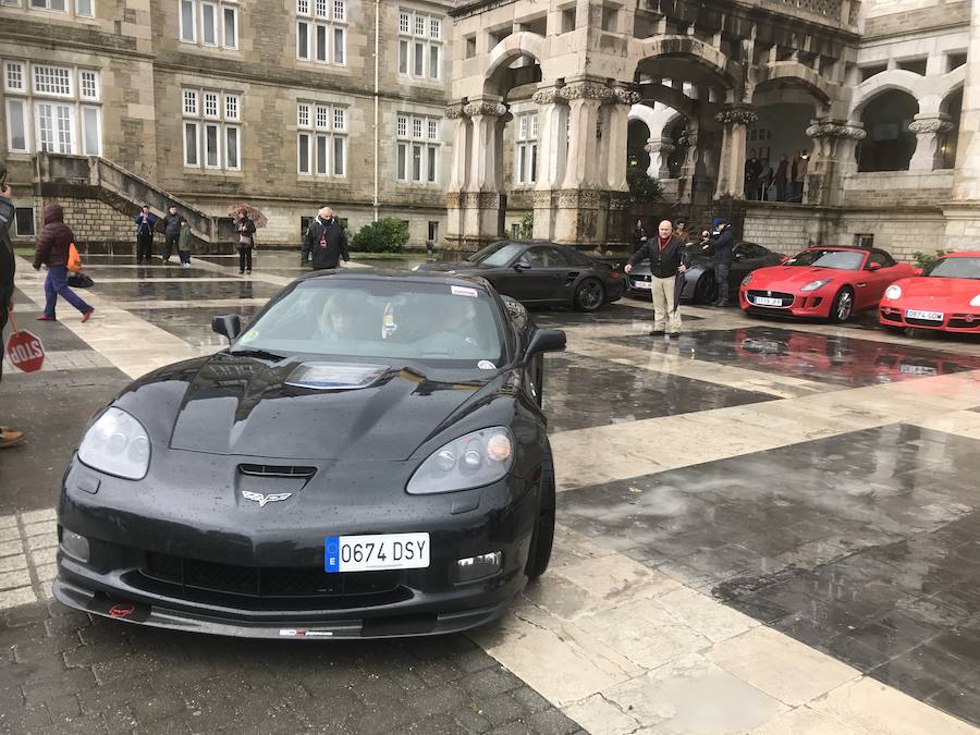 Superdeportivos Cantabria 'Ciudad de Santander' 2019 ha reunido este domingo en el Palacio de La Magdalena una treintena de coches de alta gama