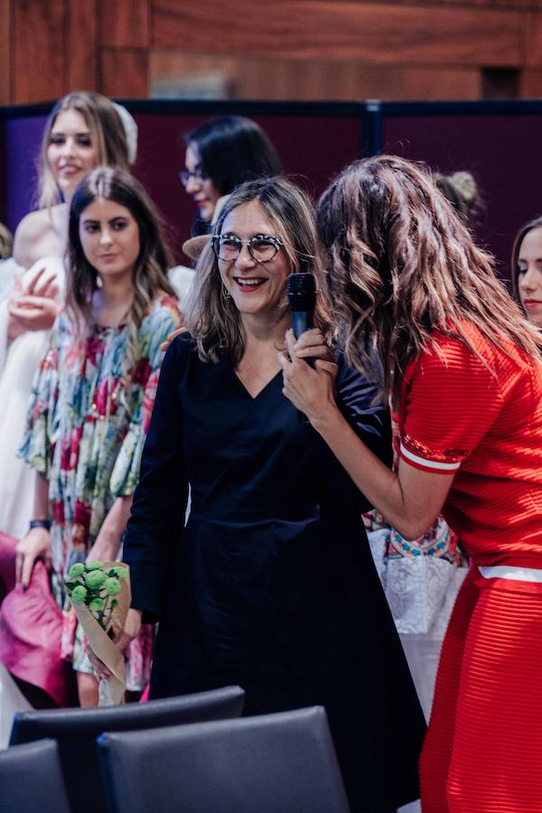 El desfile reunió tendencias para todas las edades y contó diseño nupcial del diseñador Ángel Palazuelos como broche final