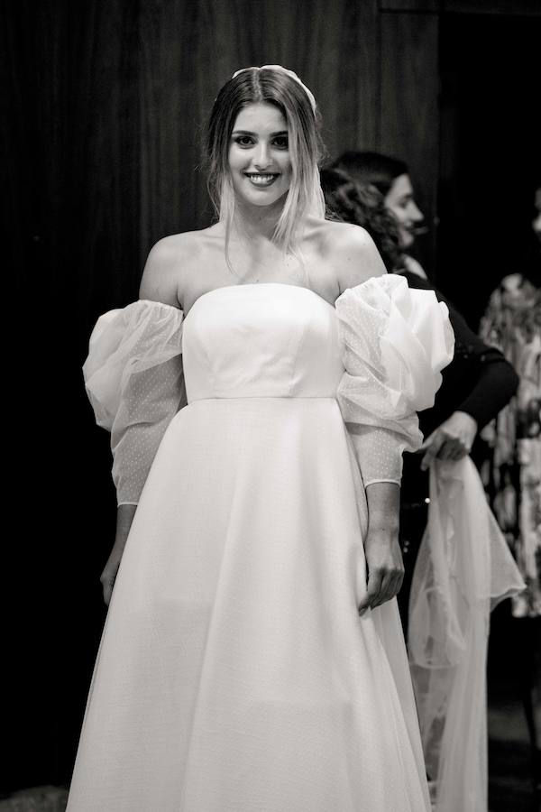 El desfile reunió tendencias para todas las edades y contó diseño nupcial del diseñador Ángel Palazuelos como broche final