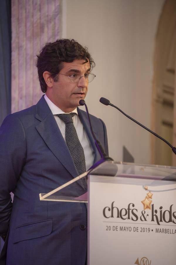 Veintisiete chefs con estrella Michelin cocinan juntos en un evento por la infancia