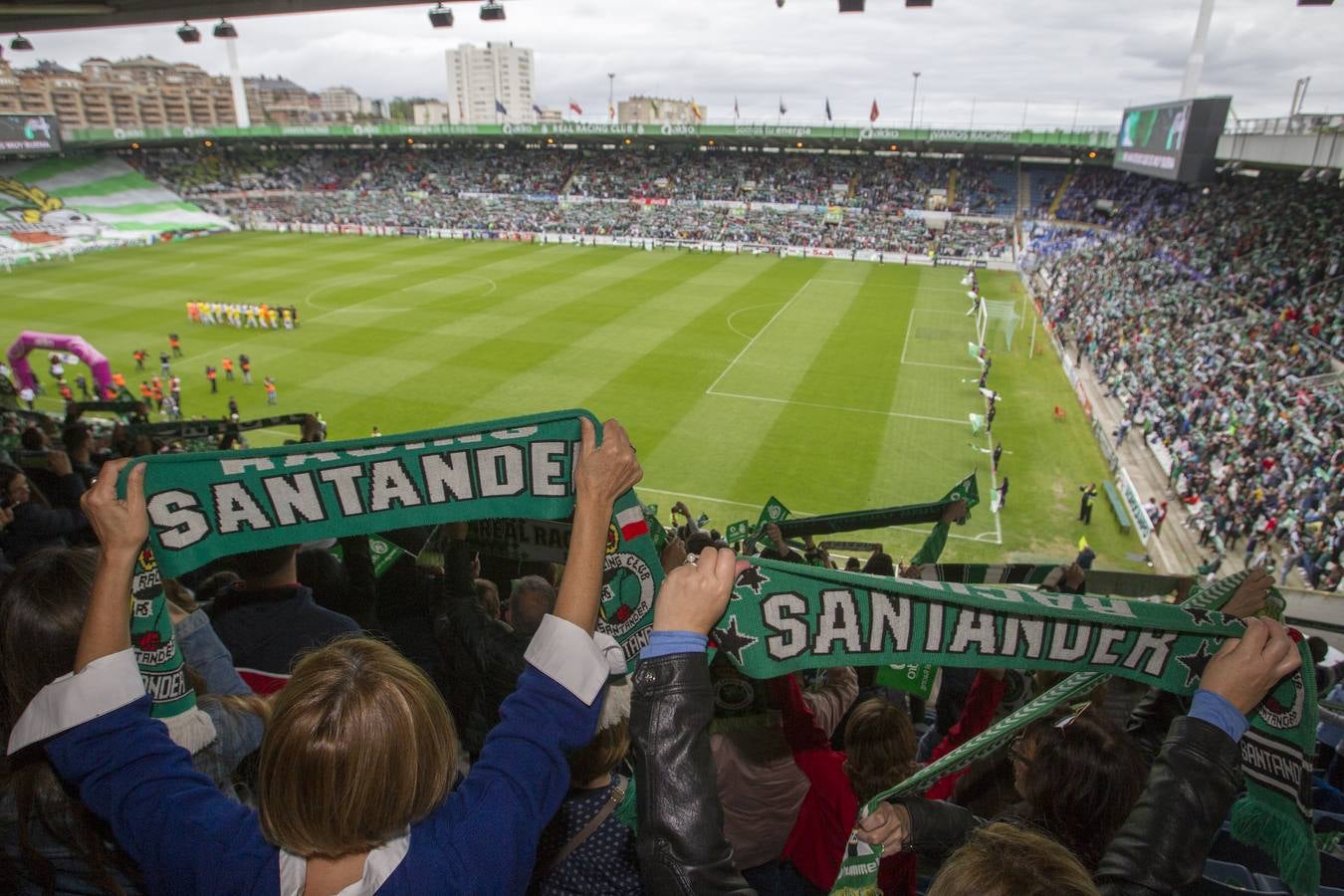 Fotos: El Racing no pasa del empate a cero ante el Baleares