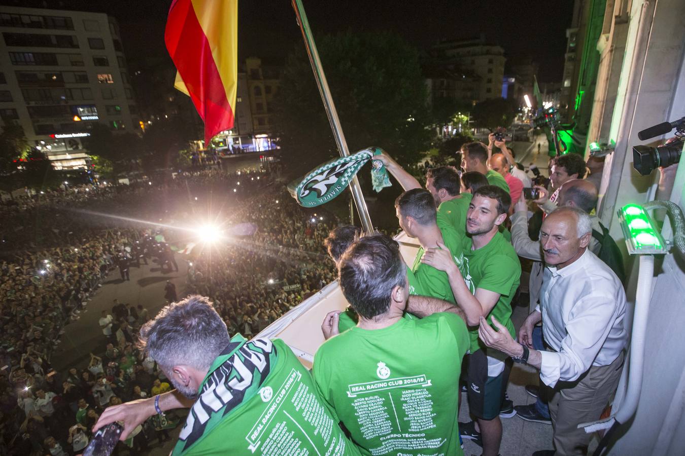 Fotos: Fiesta en la plaza