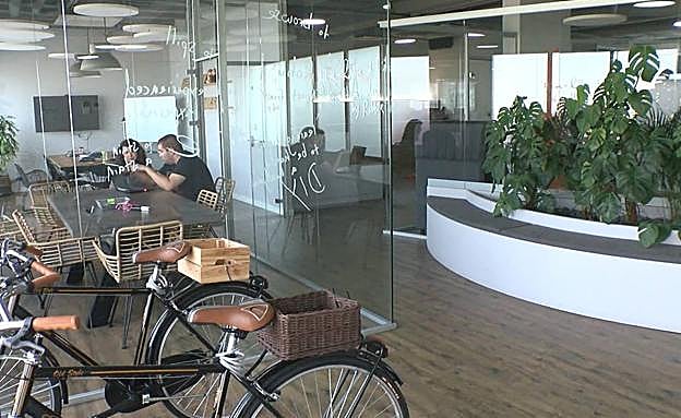 Cuando la felicidad es parte de la nómina