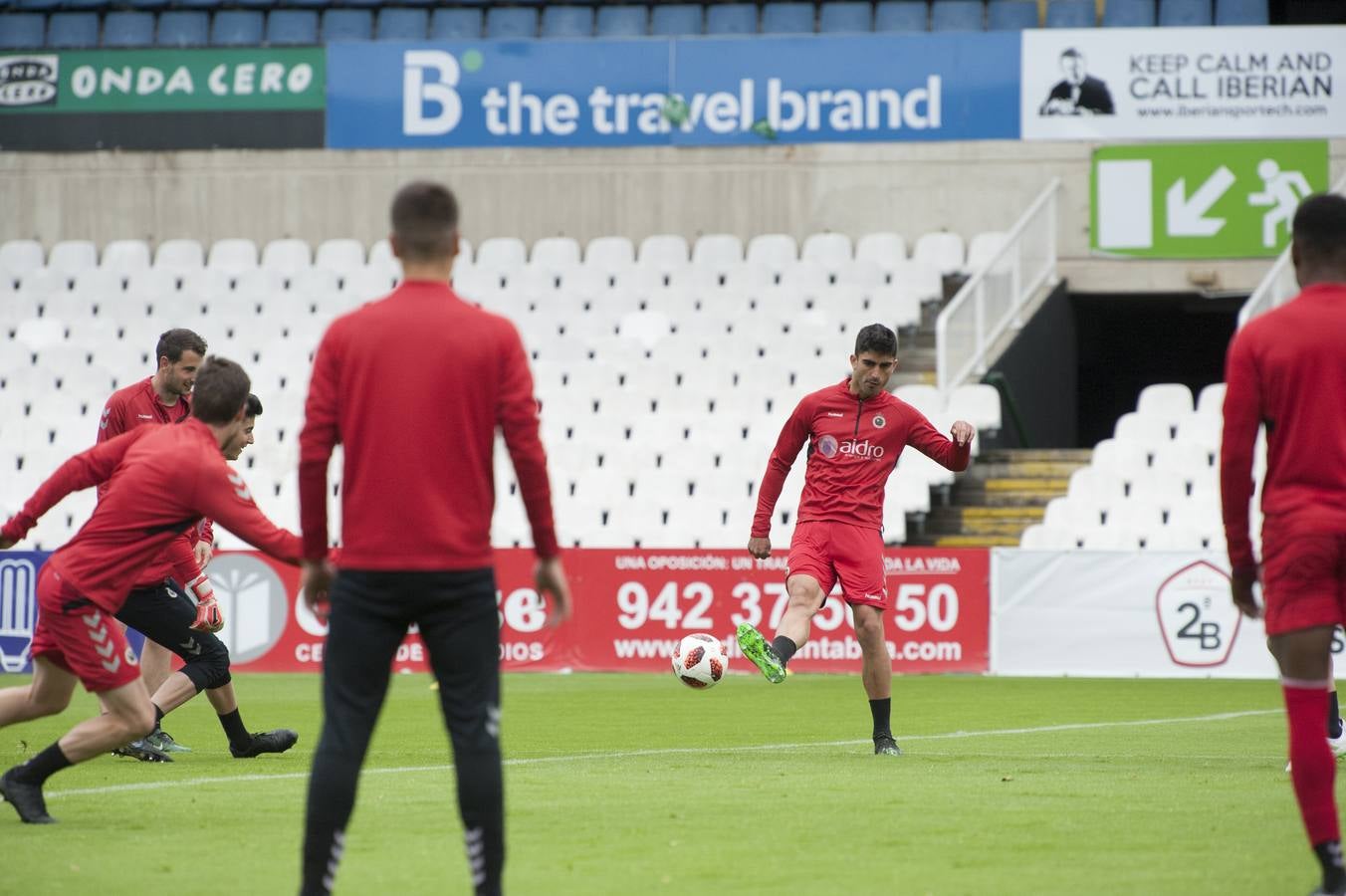 Fotos: Un entrenamiento relajado en los Campos de Sport dell Sardinero