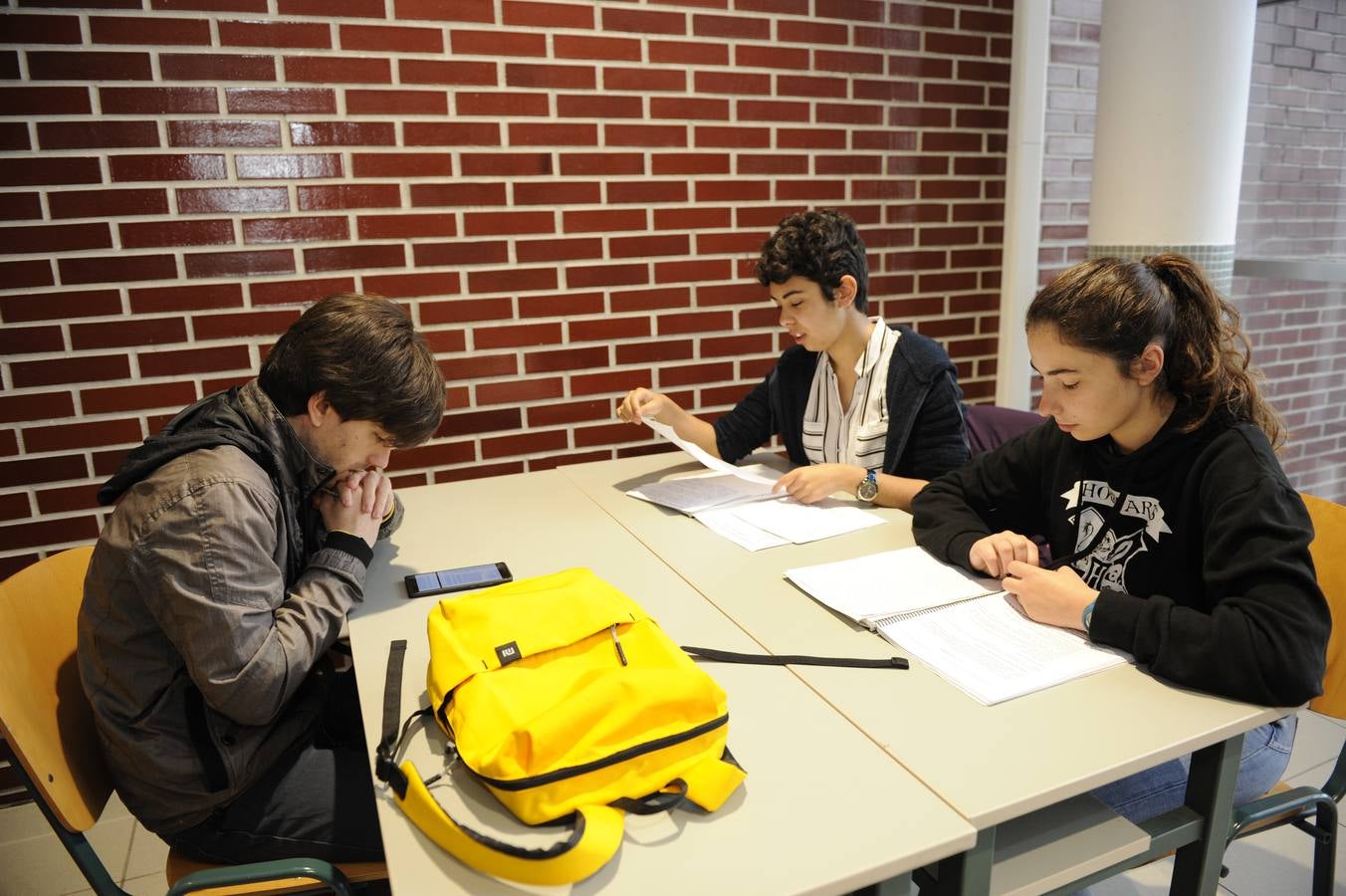 La novela de Ramón J. Sender ha sido la protagonista del examen de Lengua Española y Literatura | 2.440 estudiantes cántabros se enfrentan hasta el viernes a la prueba de acceso a la universidad