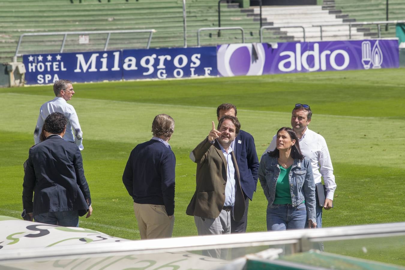 Durante la mañana de hoy, miembros y técnicos de LaLiga han visitado las instalaciones del Racing por su reciente incorporación a Segunda División.