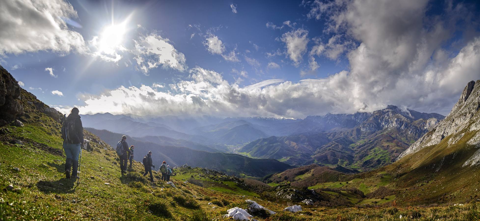 Naturea propone una gran variedad de actividades en las áreas protegidas de Cantabria, con propuestas para todo tipo de públicos y que se adaptan a cada época del año.