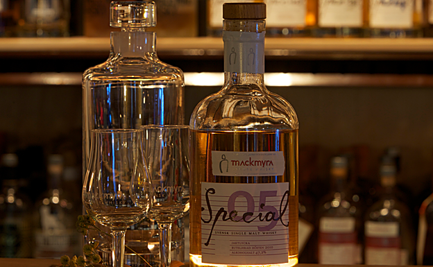 La inteligencia artificial puede crear hasta un whisky