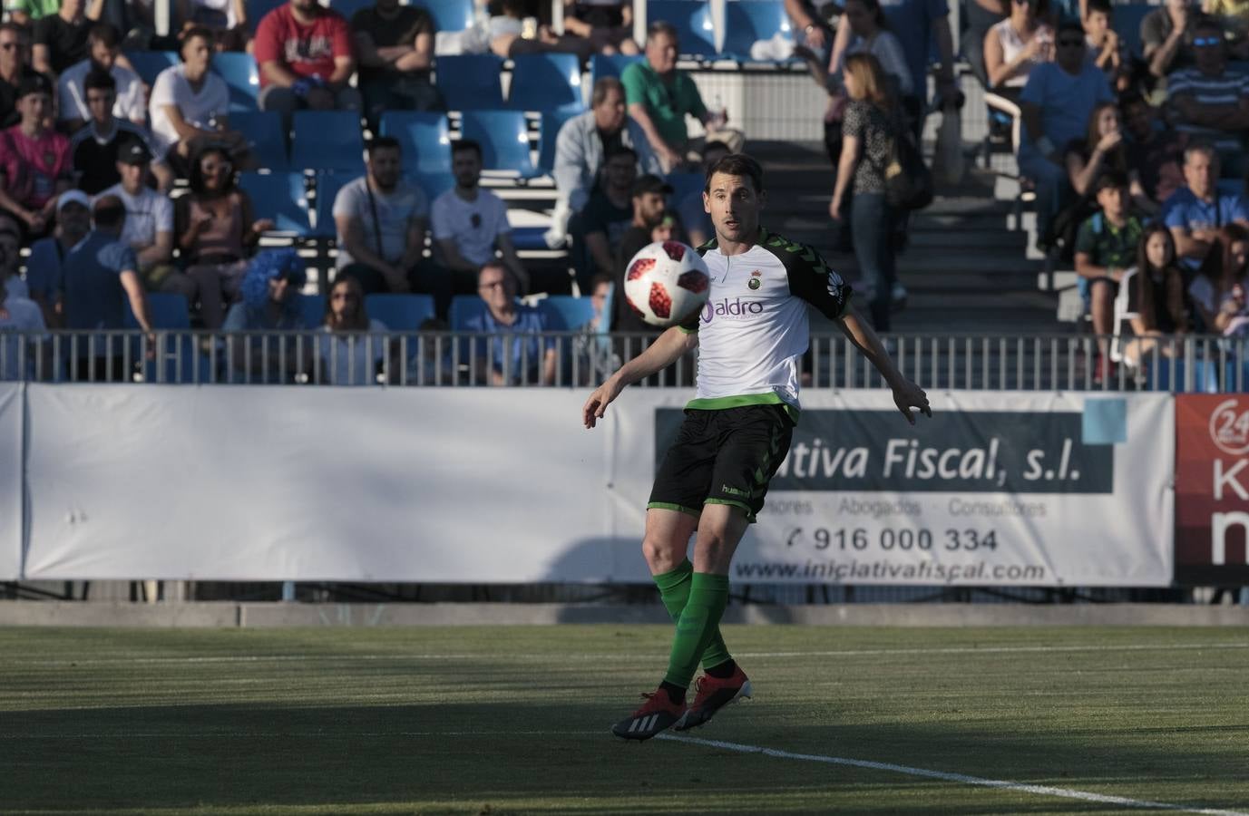 Fotos: Imágenes del Fuenlabrada-Racing