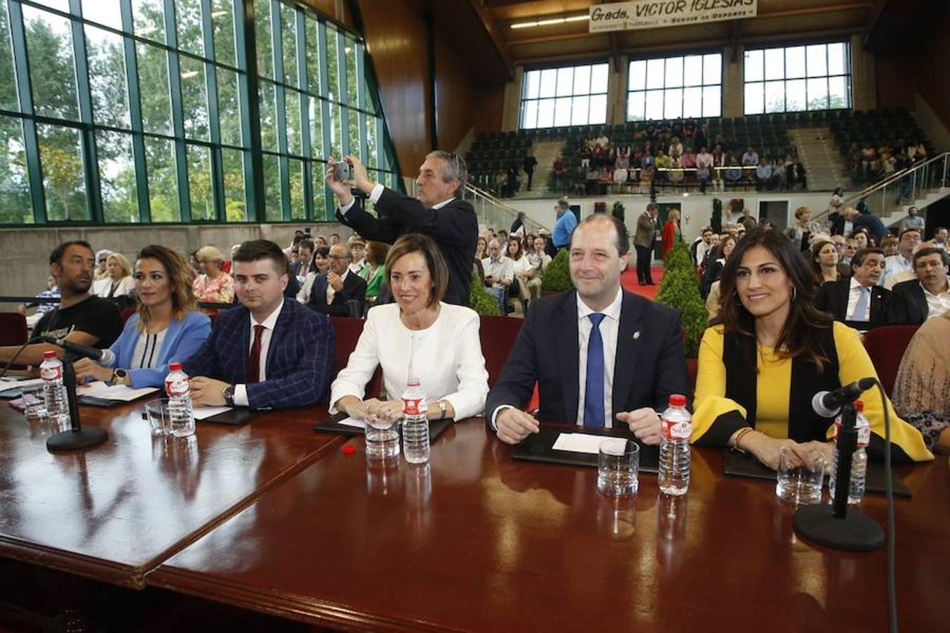 Fotos: Las imágenes del pleno de Torrelavega