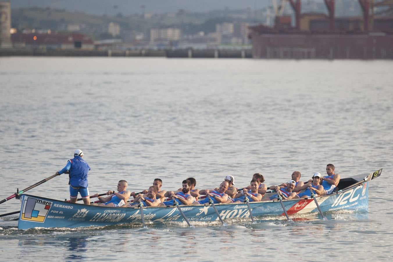 Fotos: Astillero se lleva la bandera Bansander
