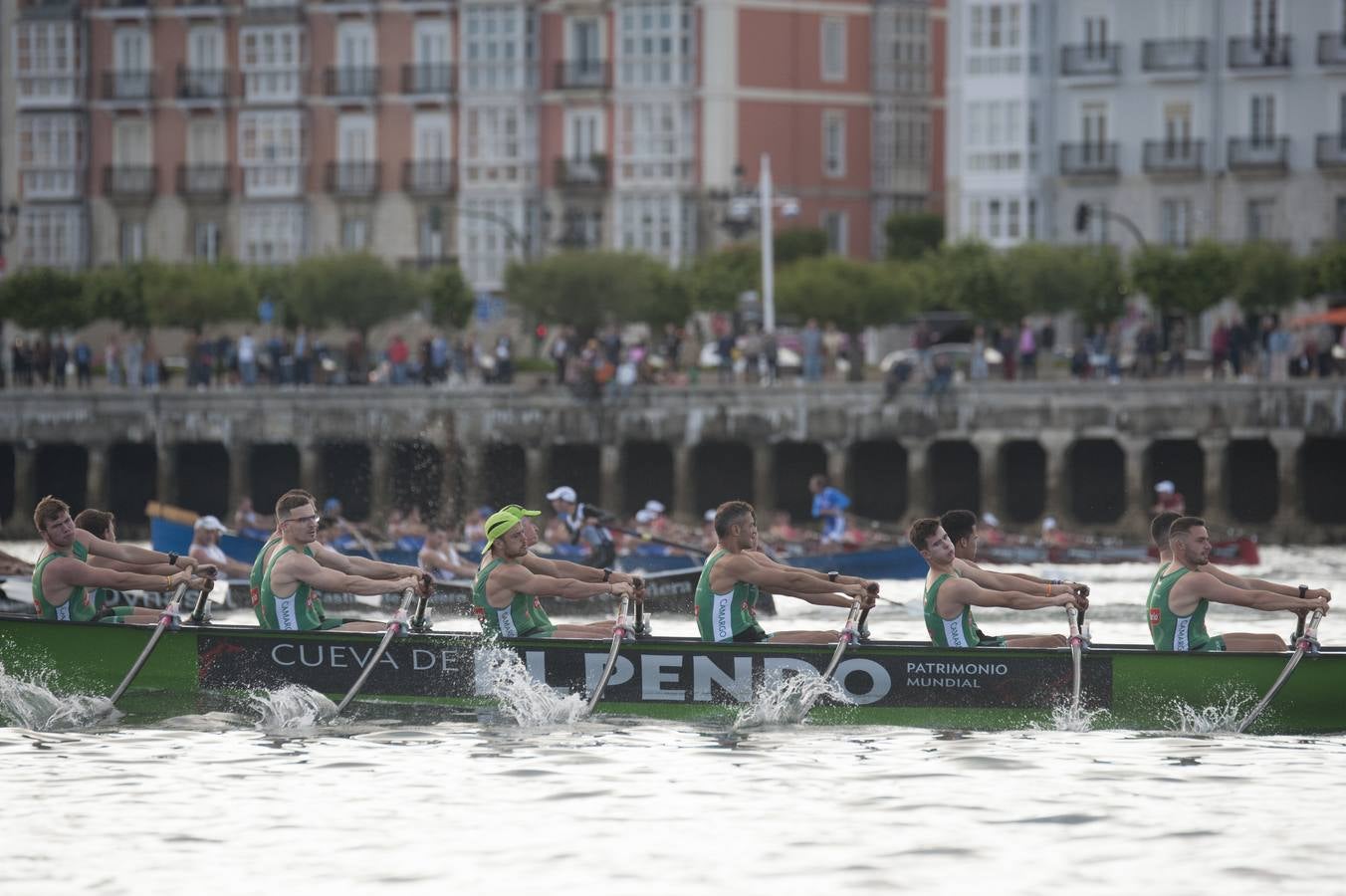 Fotos: Astillero se lleva la bandera Bansander