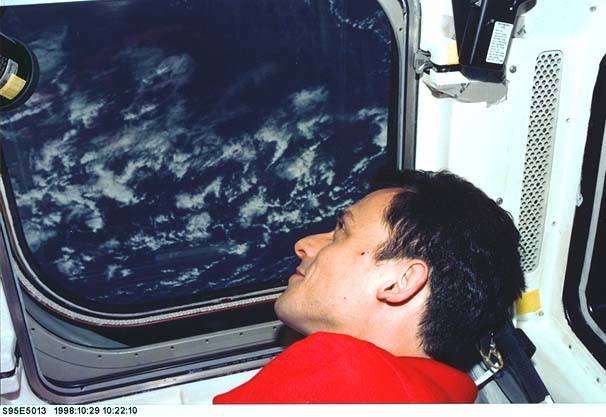 Fotos: Pedro Duque, un ministro con calificación para viajar al espacio