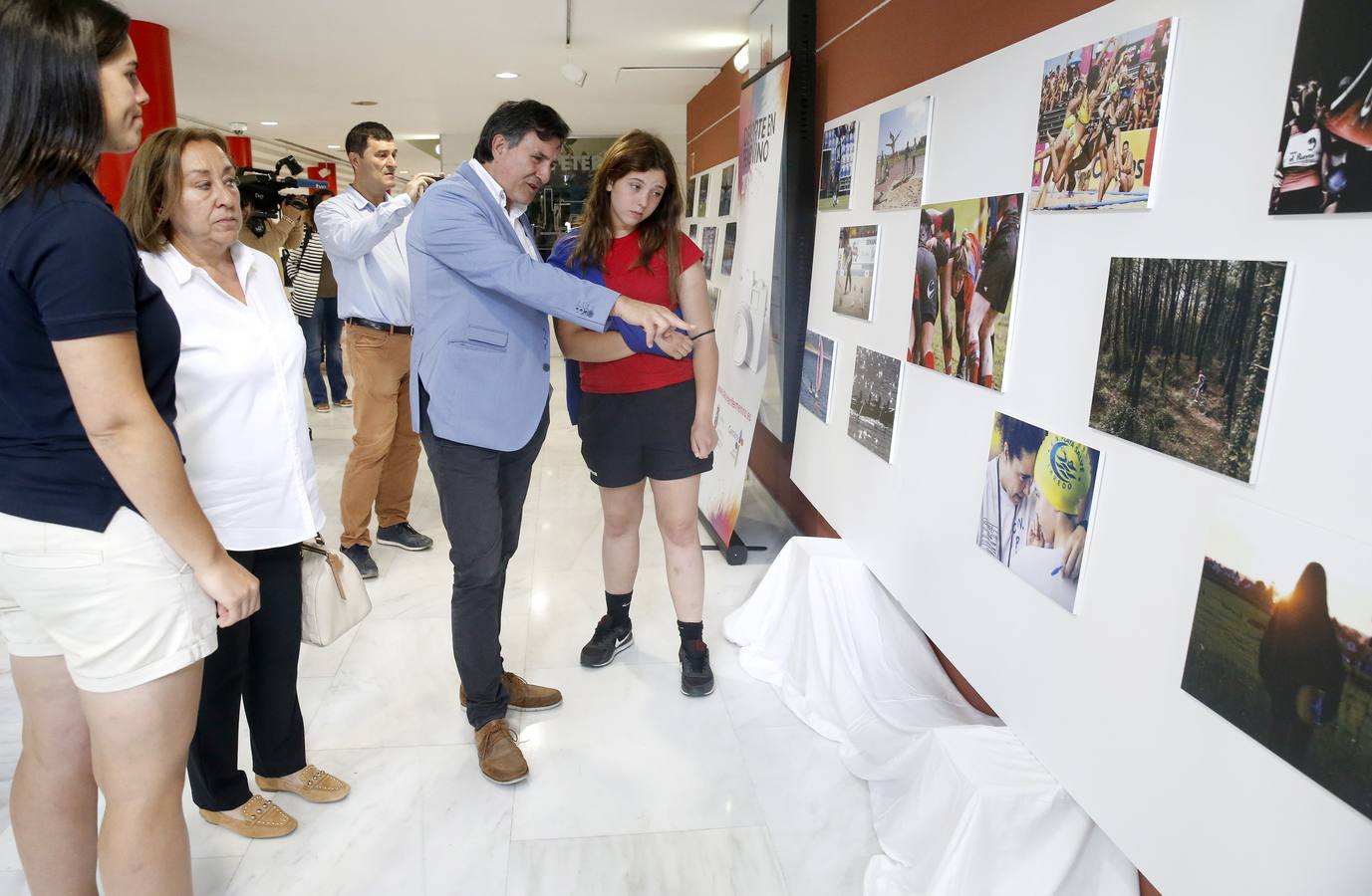 'Deporte en femenino', una exposición para visibilizar a las mujeres deportistas