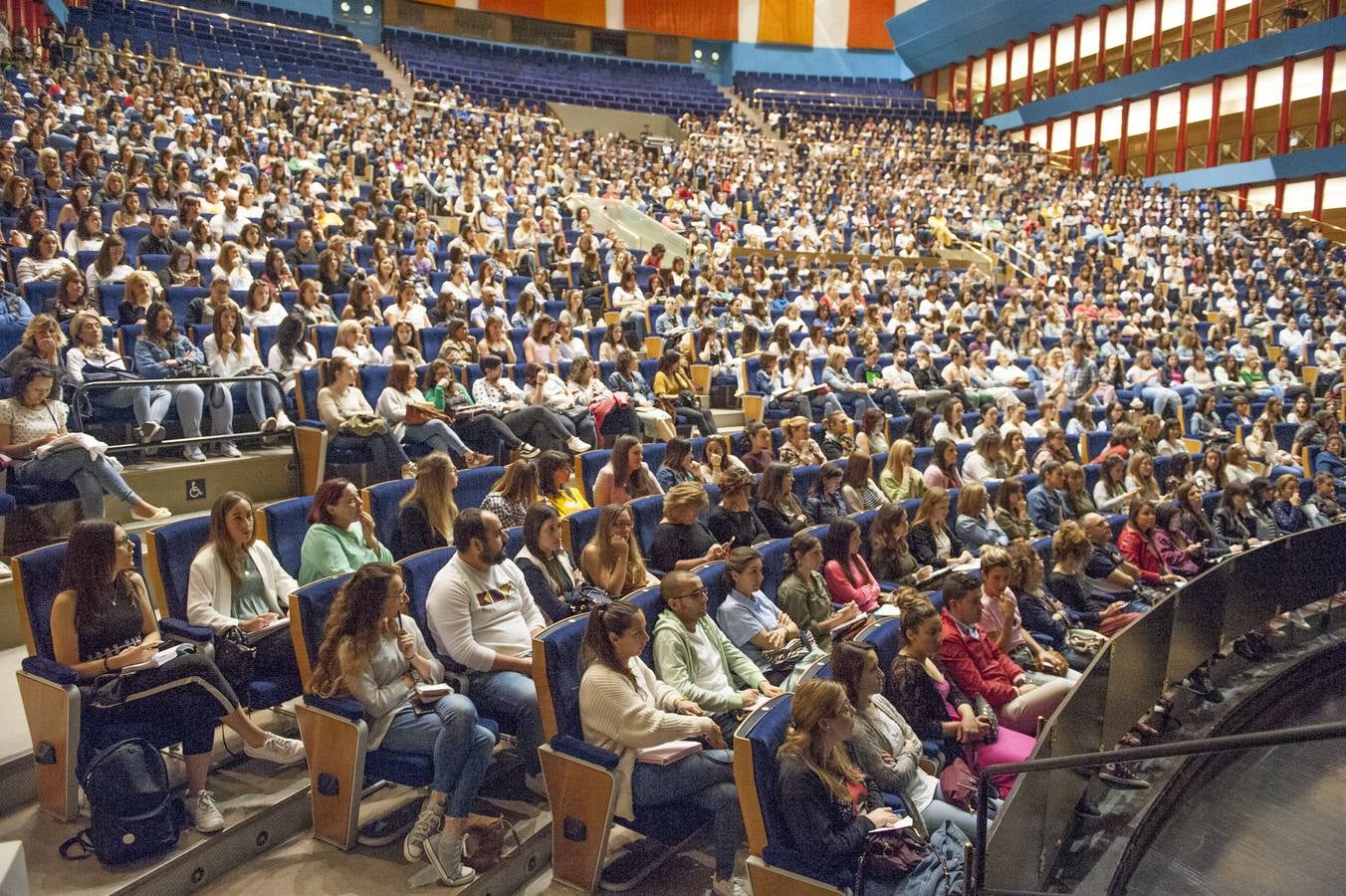 Fotos: Históricas oposiciones docentes en Cantabria