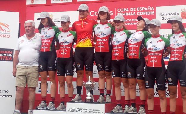 Imagen principal - Dos victorias, cuatro podios y un maillot rojo para Cantabria