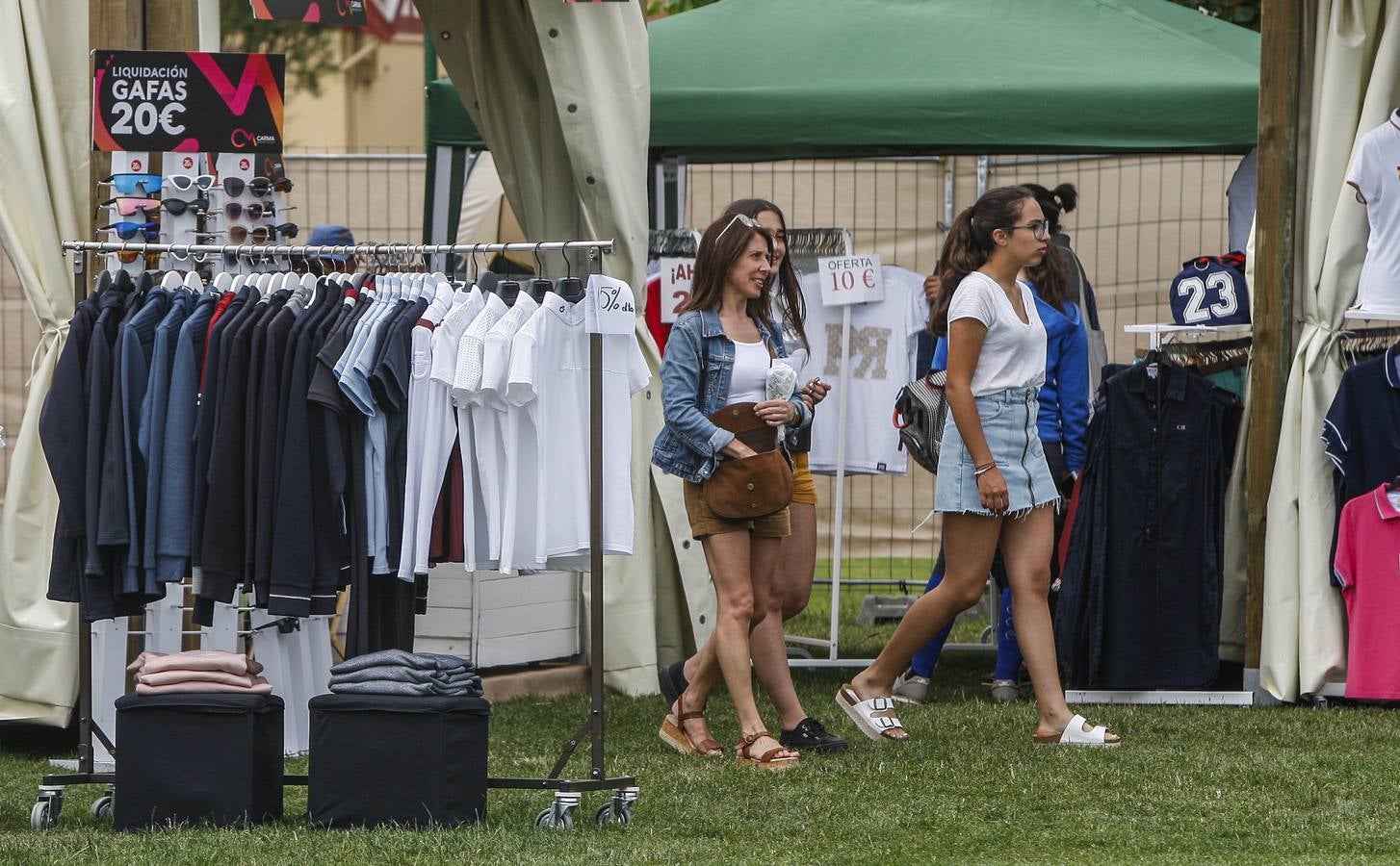 Fotos: Segundo día de saltos en la campa de La Magdalena