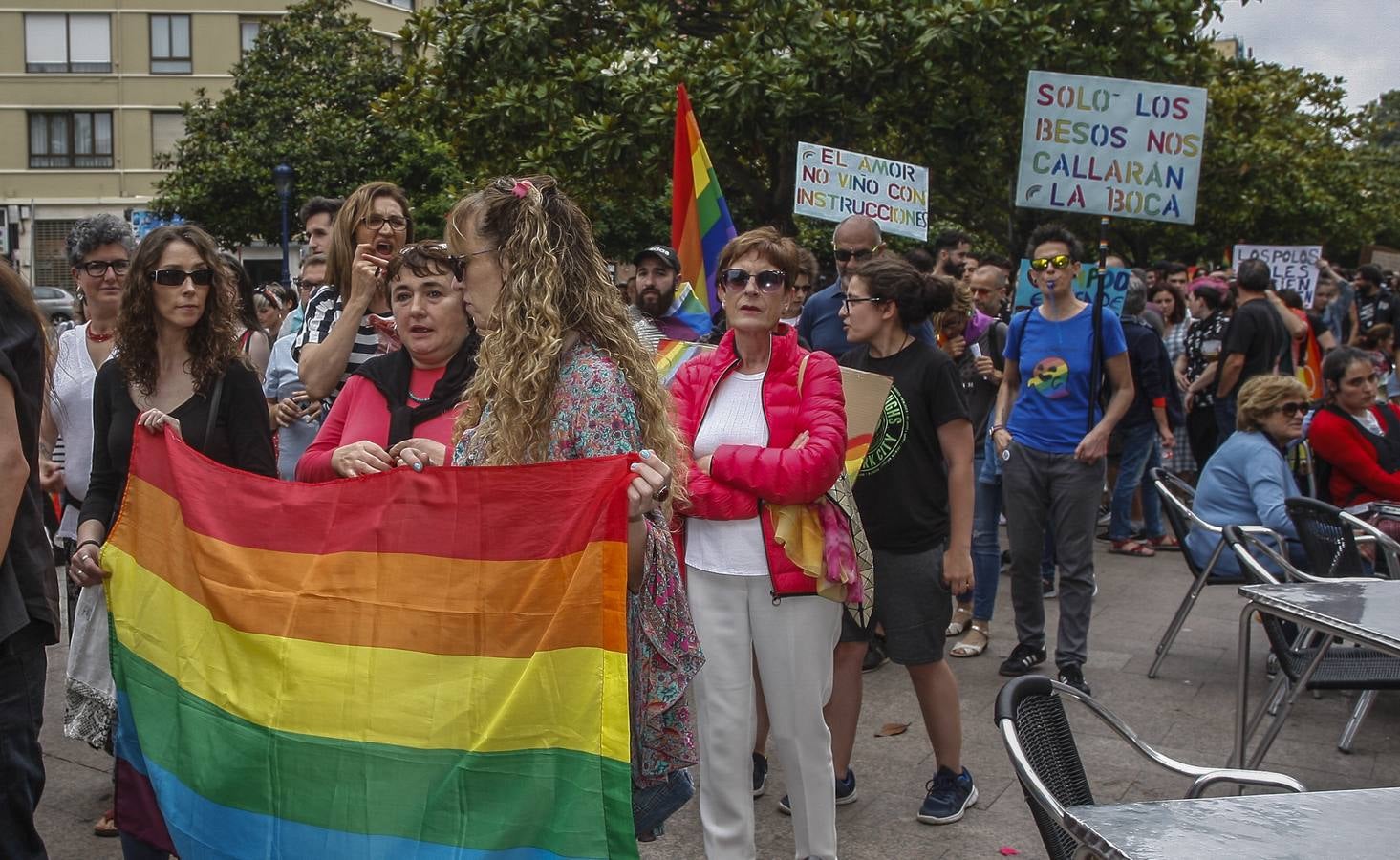 Fotos: La manifestación por el Día del Orgullo por el centro de Santander