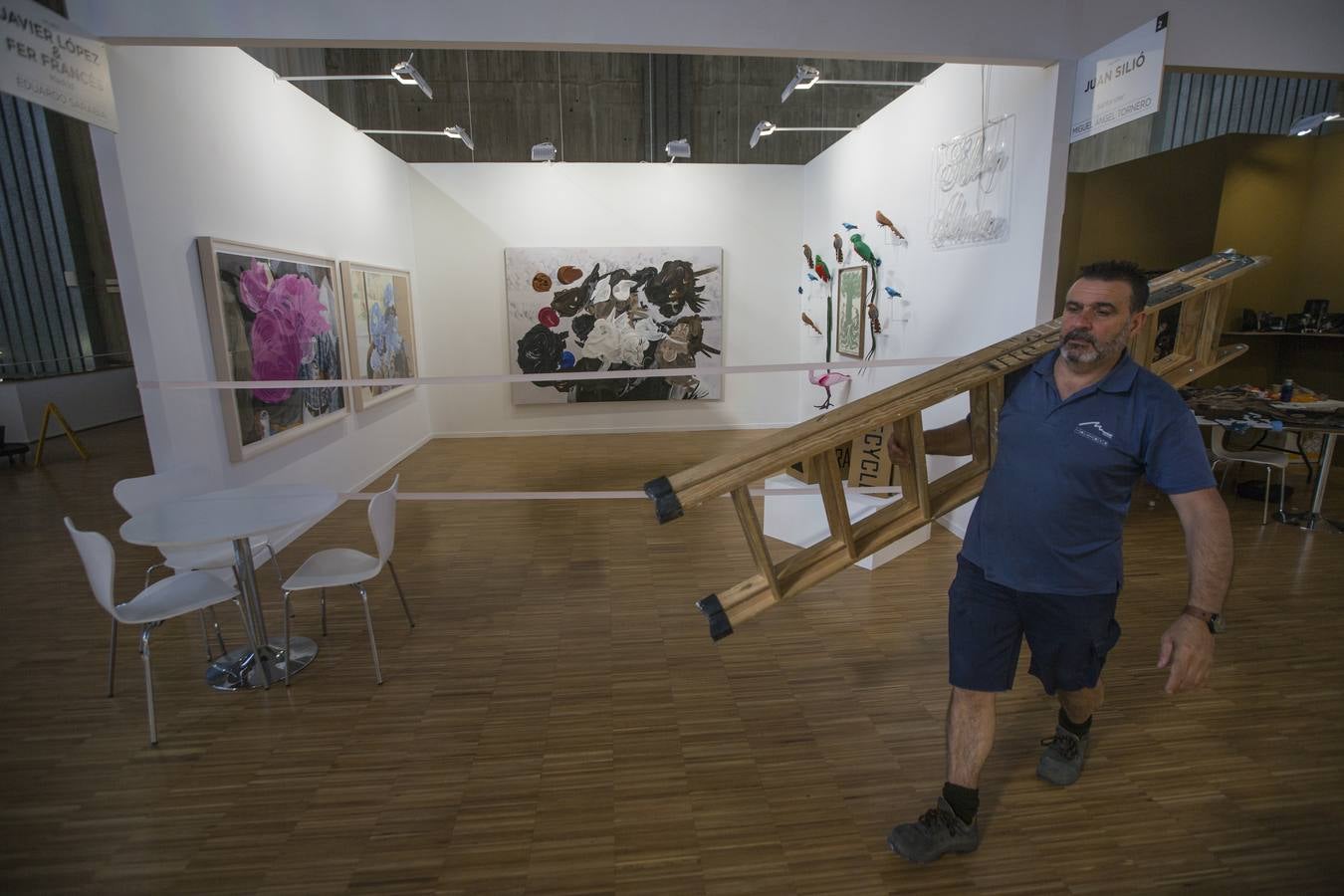 Fotos: Artesantander se prepara para abrir sus puertas