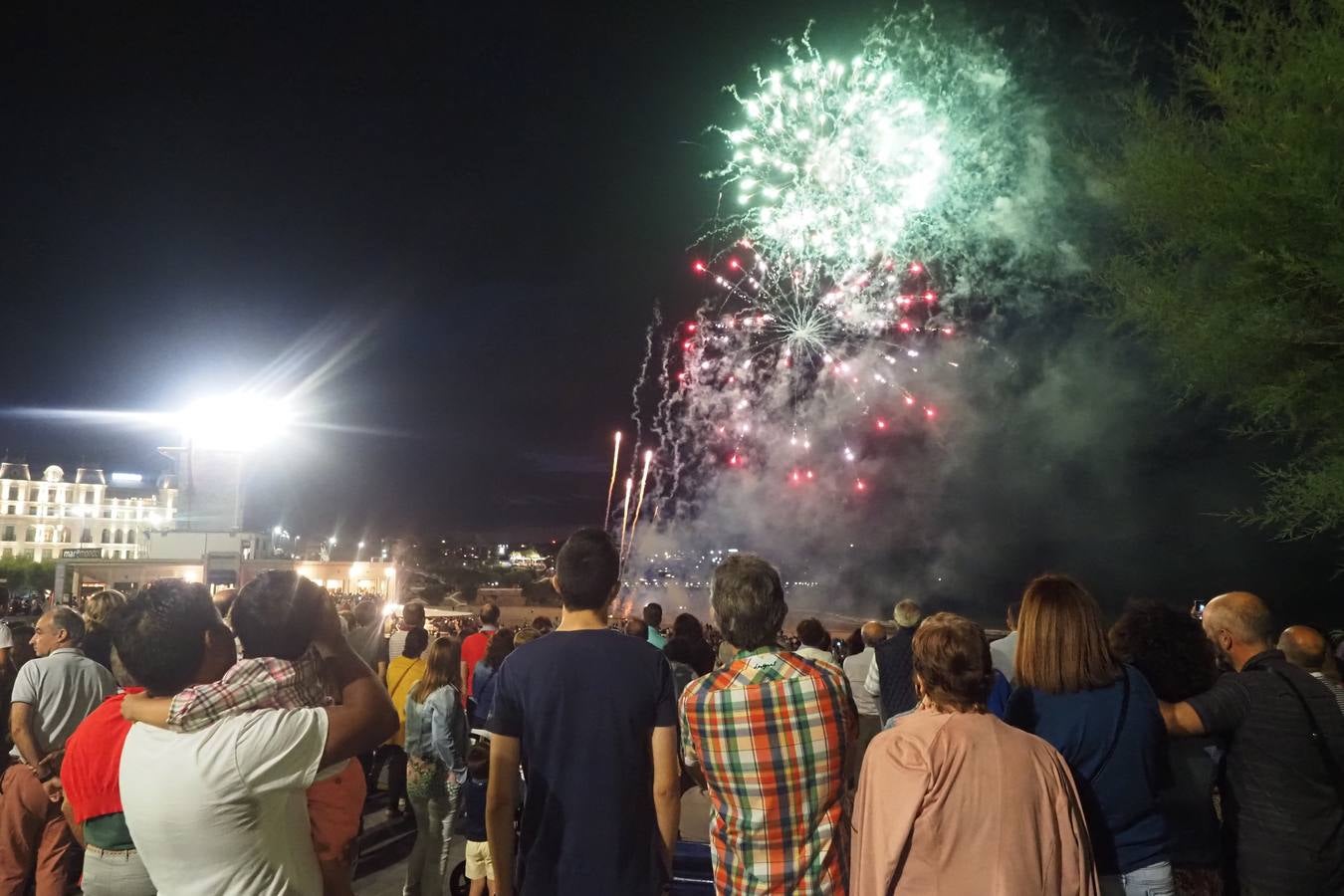 Fotos: Así se vieron los fuegos artificiales en El Sardinero