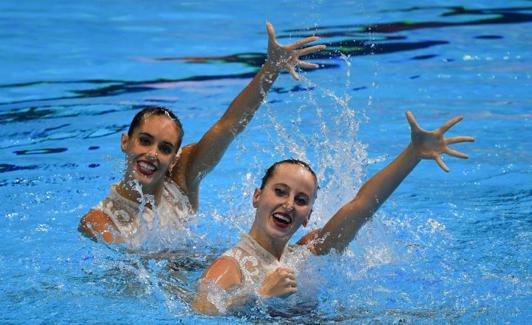 Ona Carbonell y Paula Ramírez. 