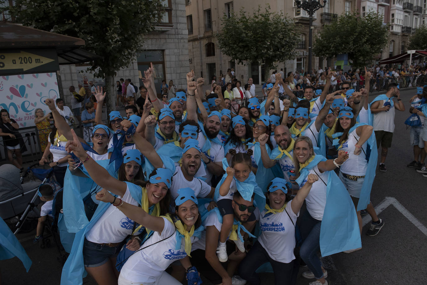 Fotos: Las calles de Santander se llenan de gente en el arranque de las fiestas