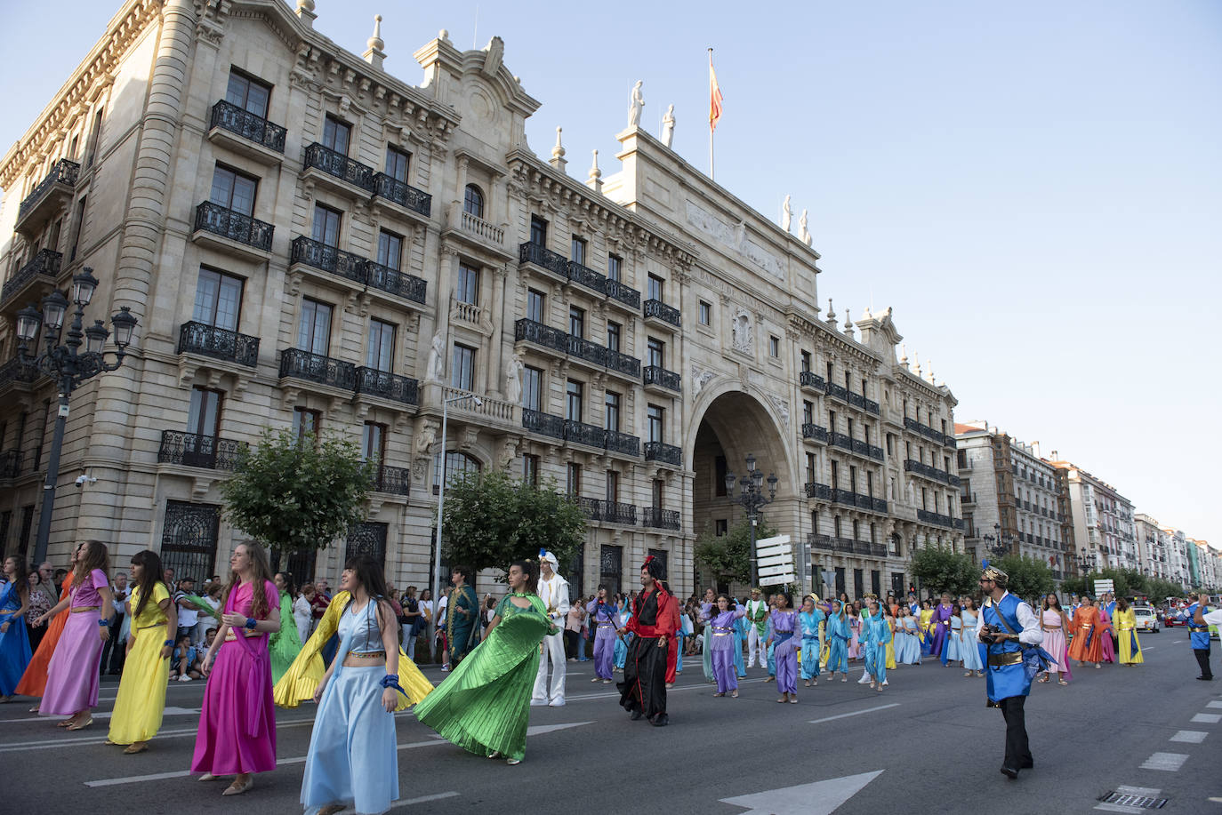 Fotos: Las calles de Santander se llenan de gente en el arranque de las fiestas
