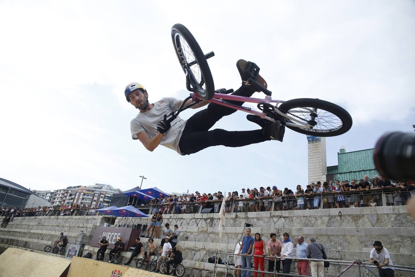 Fotos: Bicis por el aire