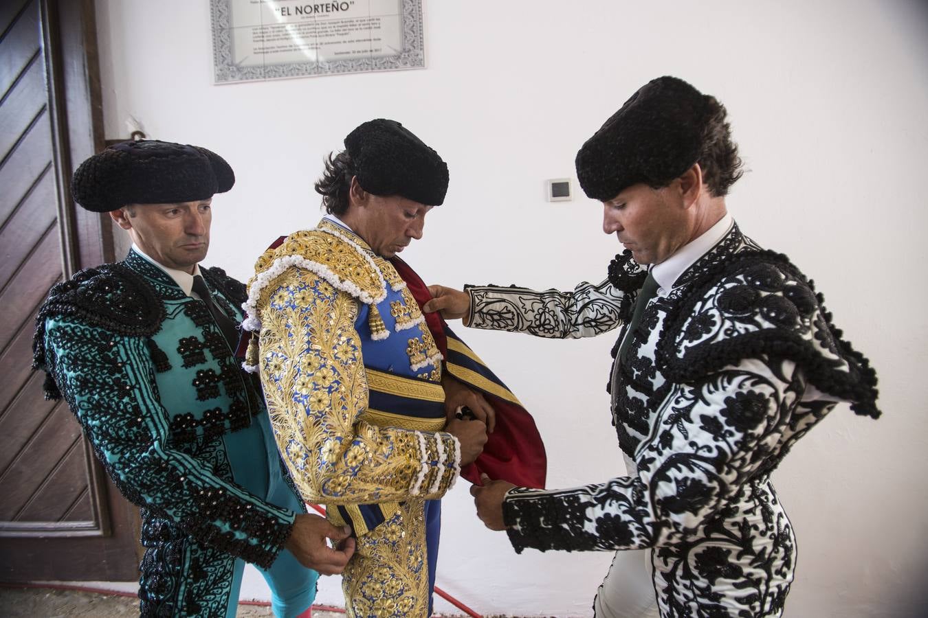 Curro Díaz, Manuel jesús 'El Cid' y Emilio de Justo en el tercer festejo de la Feria de Santiago