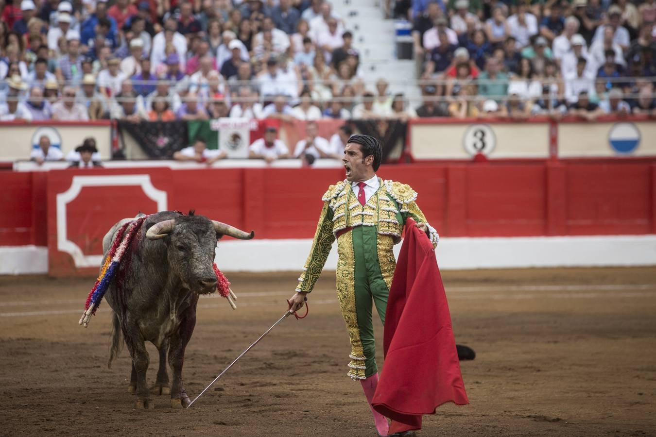 Curro Díaz, Manuel jesús 'El Cid' y Emilio de Justo en el tercer festejo de la Feria de Santiago