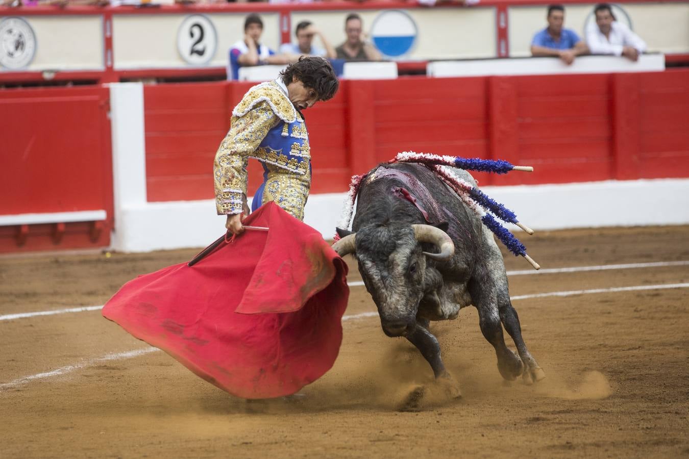 Curro Díaz, Manuel jesús 'El Cid' y Emilio de Justo en el tercer festejo de la Feria de Santiago