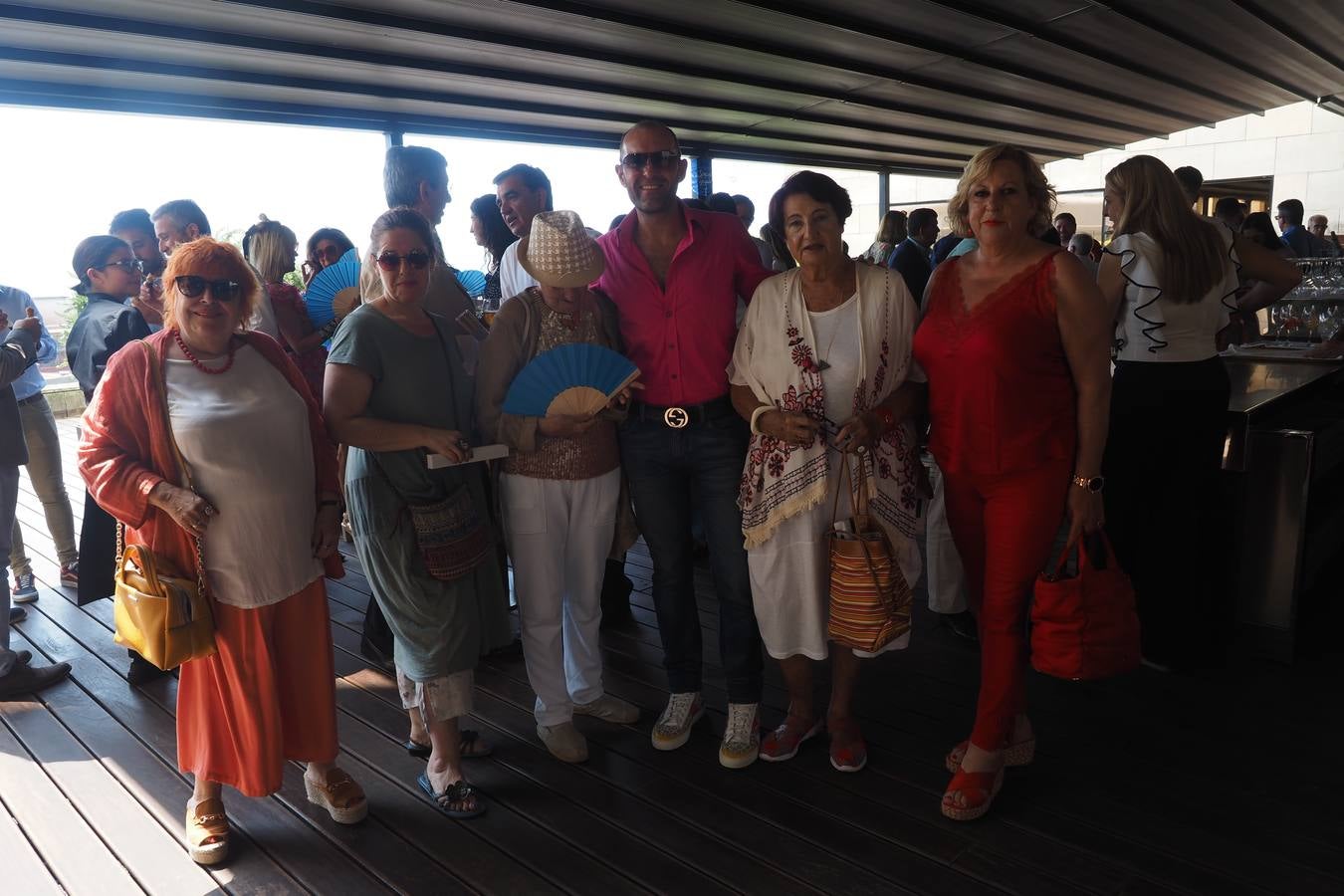 Rosa Pereda, María José Pereda, Gloria Torner, José Luis Callejo, Ana Torner y María Luz Fernández.