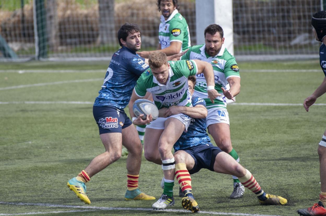 Viti Sánchez, del Aldro, en un partido ante la Santboiana.