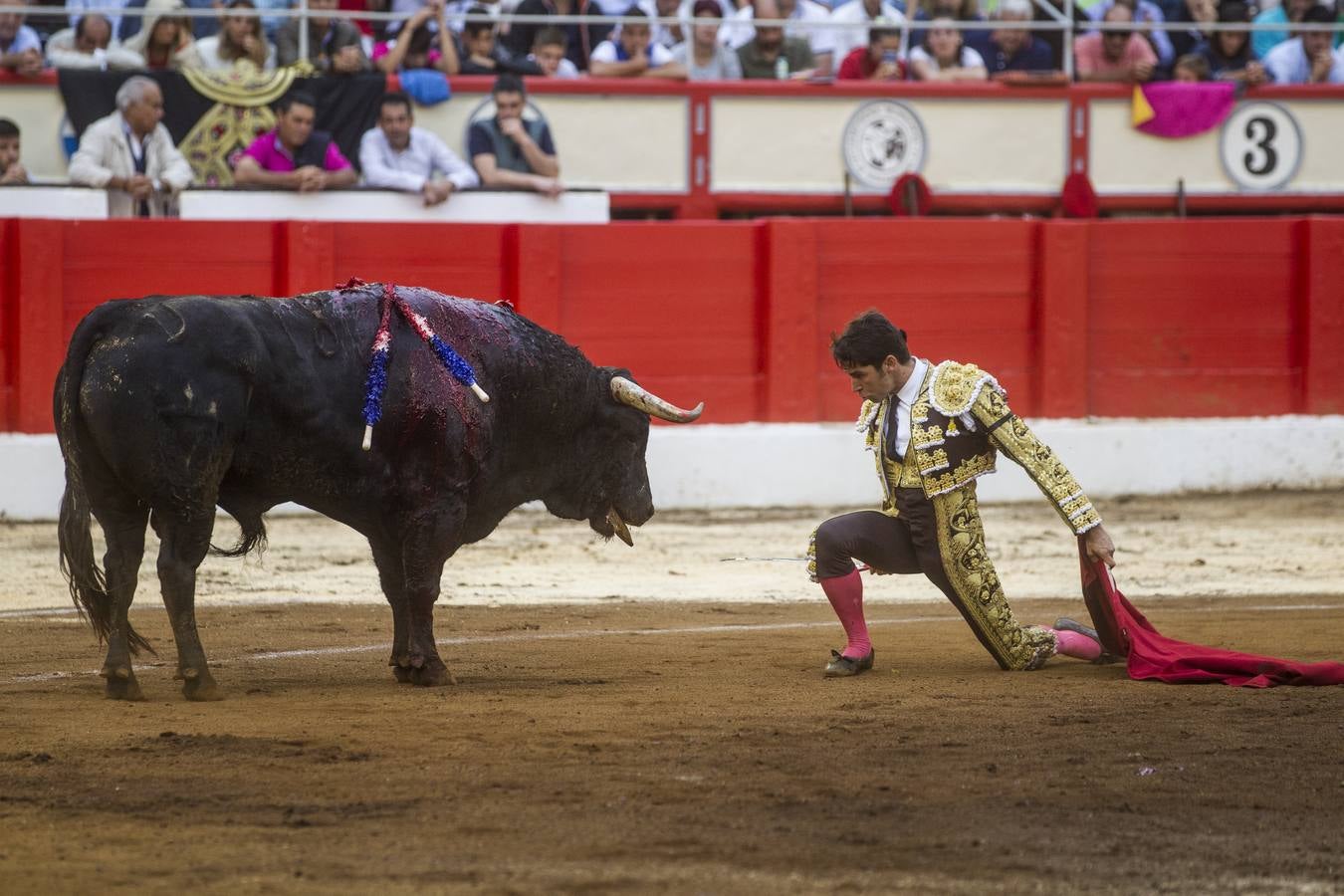 Sexto festejo de la Feria de Santiago con Cayetano, Diego Urdiales y José María Manzanares