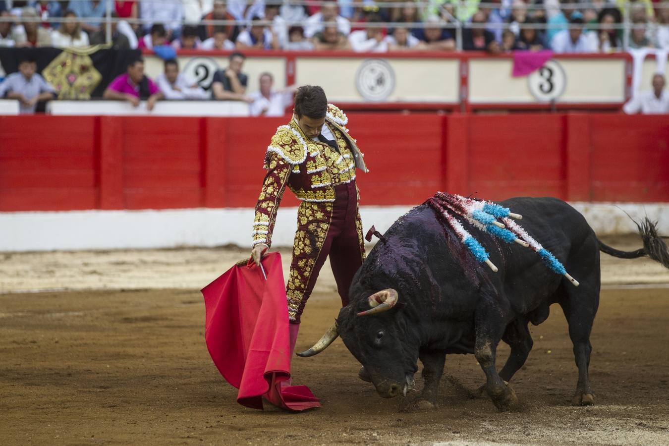 Sexto festejo de la Feria de Santiago con Cayetano, Diego Urdiales y José María Manzanares