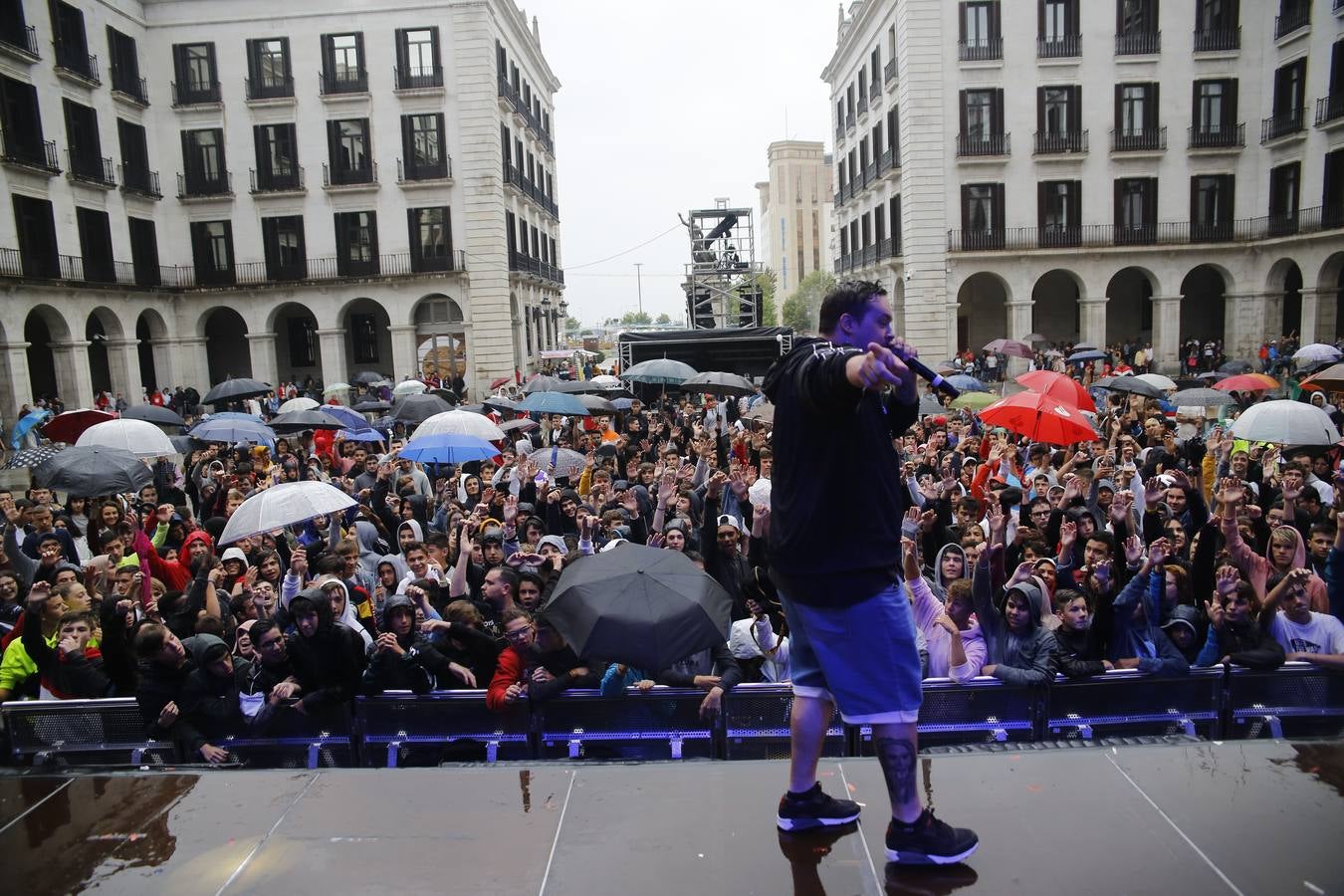 Improvisar es para valientes. Sobre todo si se hace ante miles de personas. Pero de eso va precisamente el 'freestyle