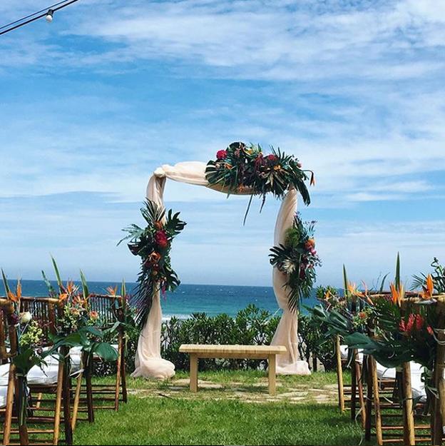 Así decoró Entreflores esta boda en exterior.