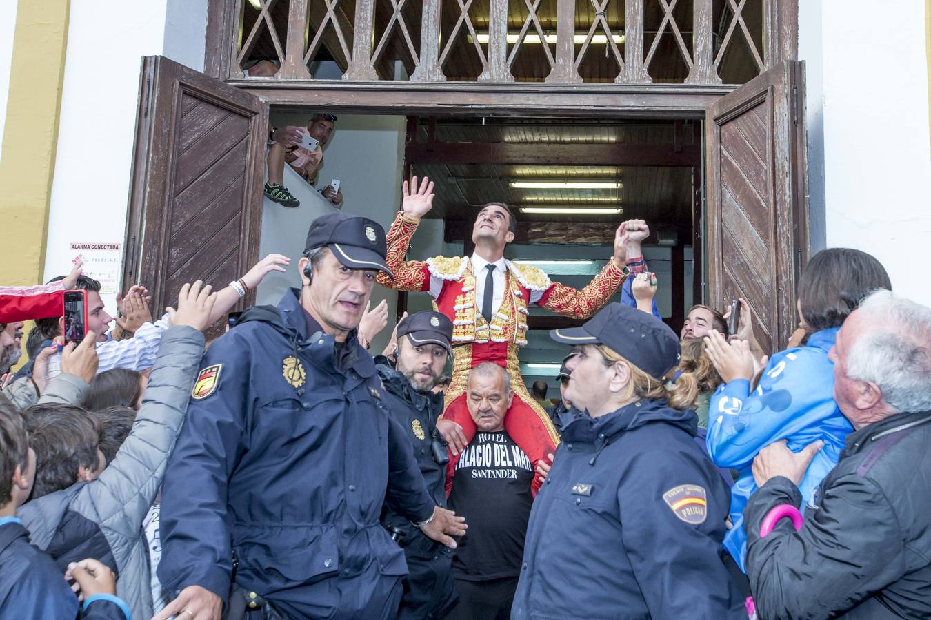 Séptimo y último festejo de la Feria de Santiago con Antonio Ferrera; Morante de la Puebla y Paco ureña