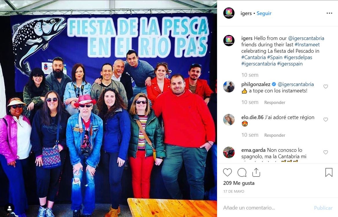 Imagen de grupo de uno de los 'instameets' de la comunidad.